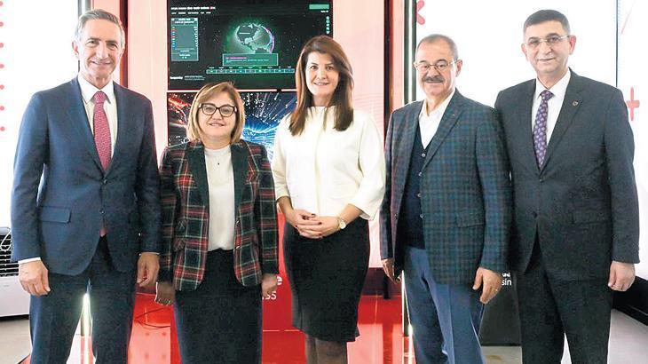 Gaziantep Model Fabrika’da Vodafone Business Tech Hub Açılışı ve Akıllı Üretimde Yeni Dönem
