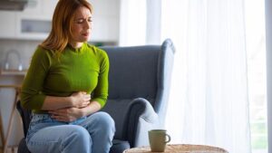 Hazımsızlık: Belirtiler, Farklılıklar ve Pratik Önlemler Rehberi