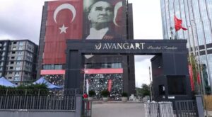 İddianame Özeti: Sarıyer’deki Taşınmaz ve Parti Tüzel Kişiliği Üzerinde İncelenen Suç Gelirleri