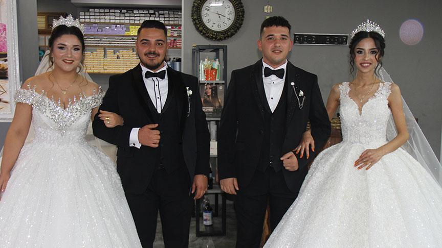 İkiz Benzeri Düğün Geleneği: Kaşlı Ailesinin Aynı Gün Evliliği