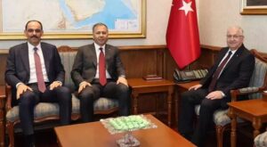 İmralı Ziyaretine Dair İçerik Analizi ve Karar Sürecindeki İlgili Aktörlerin Mesajları