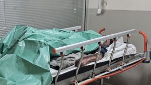 İnegöl’de Isınmak İçin Yakılan Ateş Ağız ve Bacaklarda Yanığa Yol Açtı