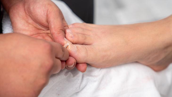 Podologlar ve Sertifikasyon: Ayak Sağlığında Hijyen ve Güvenlik Önceliği