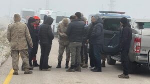 Sisli Arazide Kaybolan Çoban ve Sürüarma Operasyonu Sonucu Sağ Bir Şekilde Bulundu