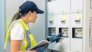 Son Kaynak Tedarik Tarifesinde Yeni Denge: 4 Bin Kilovatsaat Üzeri Tüketimde Artan Fatura Dinamikleri