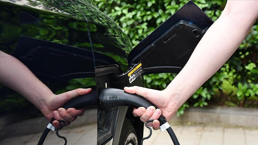 Türkiye’de Elektrikli Araçlar İçin Şarj Altyapısı: Büyüme, Yatırım ve Gelecek Hedefleri