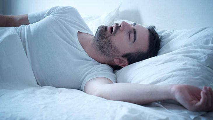 Uyku Apnesinin Parkinson Riski Üzerindeki Etkisi: Tedaviyle Belirgin Azalma