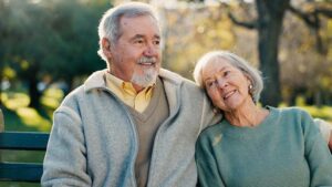 Yaşamın Genetik ve Epigenetik Dengesi: Uzun Yaşamanın Şifreleri