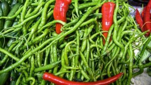 Acı Biberin Doğal Dengesini Keşfetmek: Lezzet ve Sağlık Dengesi