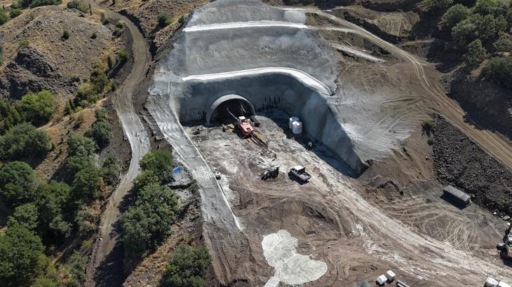 Ankara-Kırıkkale-Çorum-Samsun Hızlı Demiryolu Projesi: Sungurlu Şantiyesinde Sahadaki Gelişmeler