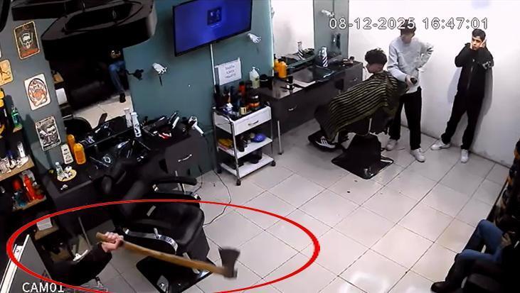 Baltayla Zarar Veren Şüphelinin Kredili Alacak Tartışması ve İş Yerinde Yaşanan Gerginlik