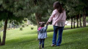 Çocuklarda Özgüven Gelişimini Destekleyen Pratik ve Uygulamalı Öneriler