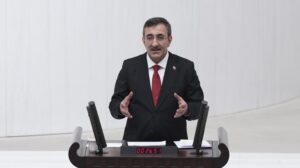 Cumhurbaşkanlığı Hükümet Sistemi ve Bütçe Uygulamaları: Yılmaz’ın Sunumundan Öne Çıkan Noktalar