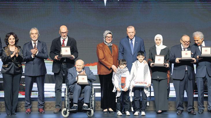 Cumhurbaşkanlığı Kültür ve Sanat Ödülleri 2025: Teşekkürler ve Dayanışma Mesajı