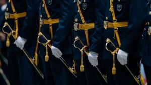 Diploma ve Sancak Devir Teslimi Sonrası Disiplin Soruşturması: Tipiklik ve İdari İnceleme Sonuçları