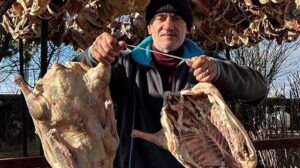 Doğruyol Kazları: Gurbete Gönderilecek Özenle Kurutulan Lezzetler