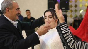 Elazığ’da Şevval Toprak’ın Rüyası: Gelinlikli Mutluluk İçin Gökyüzü Gibi Bir Düğün