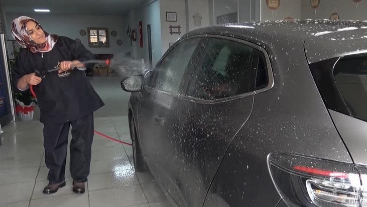 Erzurum’un Kadın Dokunuşuyla Oto Yıkama Sektörüne Yeni Bir Soluk