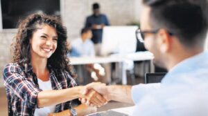 Gençlik ve Kariyer: Türkiye’de Gençlerin Profesyonel Yol Haritası