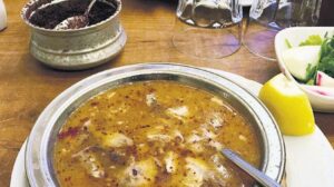 Güncel Bilgilendirme: Soğuk Havalarda Üst Solunum Yolu İçin Doğal Yaklaşımlar ve Dikkat Edilmesi Gerekenler