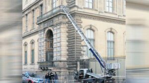 Güvenlik Gecikmesi ve Hırsızlık Haberi: Müzelerde Alarm ve Koordinasyon Sorunları