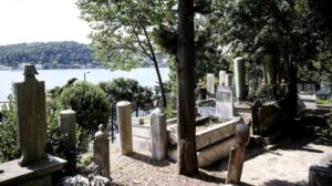 İBB Meclisi 2026 Mezarlık ve Cenaze Hizmet Ücretlerinde Büyük Artış Kararlarını Onayladı