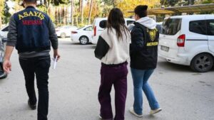 İl Emniyet Müdürlüğü Asayiş Şubesi’nin Evden Hırsızlık Operasyonu: 3 Şüpheli Gözaltında