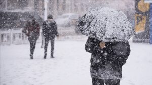 MGM Uyarısıyla Marmara ve Karadeniz Bölgesinde Yağışlar Devam Edecek: 21 İl İçin Kar Tahmini