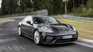 Porsche Modellerinde Uydu Blokesiyle Çalışmama Sorunu: Yetkili Analizler ve Etkileri