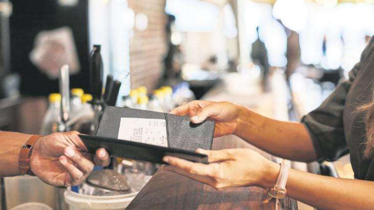 Restoran Sektörü Kriz Zamanlarında: Maliyetler, Sahte Ürünler ve Tüketici Davranışları Üzerinde Derinleşen Etkiler