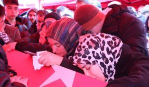 Şehit Polis Emre Albayrak İçin Samsun Yolculuğu ve Baba Ocağında Helallik