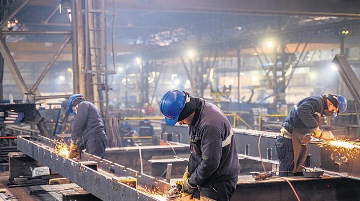 Türk-İş Katılımı ve Enflasyon Baskısı: Komisyonun Geleceği ve Asgari Ücret Görünümü