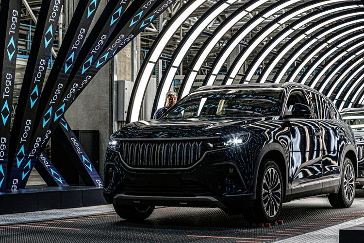 Türkiye Elektrikli ve Hibrit Otomobil Pazarı: Ocak–Kasım Döneminde Yükseliş ve Markalar Arası Dinamikler