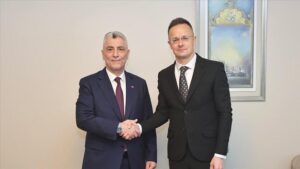 Türkiye-MacaristanStratejik İş Birliği: YDSKKEKJETCO Üst Düzey Görüşmeleri ve İkili Ticaretin Geleceği