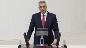 Türkiye’nin Sağlık Yatırımları ve Hekim-Kadrolarında Dönüşüm: Memişoğlu’nun TBMM Sunumu