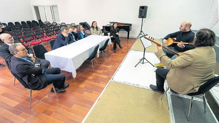 Yıldırım Beyazıt Yakar: Otizmle Yükselen Müzik Yeteneğinin Yolculuğu