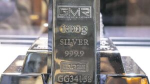 Yılın Son Günlerinde Altın ve Gümüş Piyasasında Gözlemler ve 2026 Beklentileri