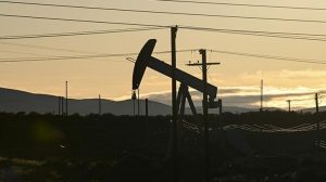 2026 Petrolde Belirsizlik ve Çift Yönlü Baskı: Venezuela ve İran Dünyasını Şekillendiren Senaryolar
