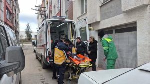 Eskişehir’de Kaybolan Kadının Kurtarılması: Kapı Kırılarak İçeri Girildi