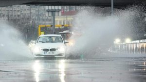 İzmir’de Yağış ve Fırtına Gelişmeleri: Ensoğuk Gecelerden Sel Baskınlarına
