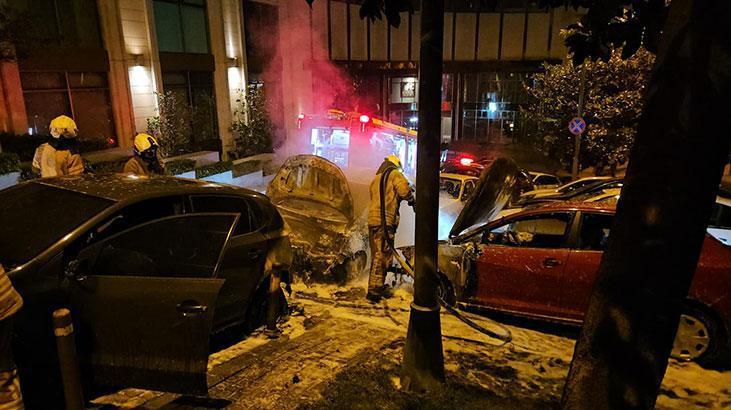 Vişnezade’de Park Halindeki Araca Yayılan Yangın ve 3 Araca Sıçrayan Alevler