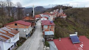 Ambartepe ve Şentepe Arasındaki Meridyen Çizgisi İçinde Ramazan Iftarının Zaman Farkı