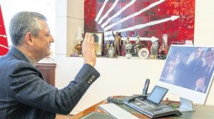 Ankara’da Parti Yetkililerinin Yasa Tartışmaları ve Gözyaşları