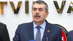 Artvin Ziyaretinde Eğitimde Devrim Söylemi ve Anayasa Vurgusu