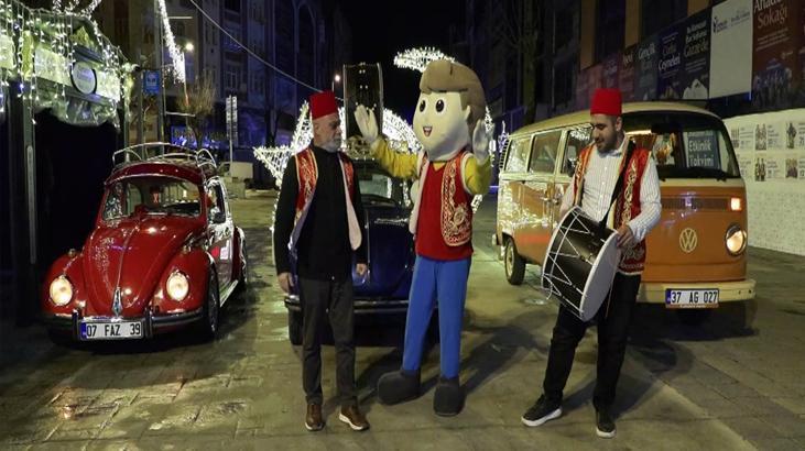 Esenler’de Sahurun Ritmi: Vosvoslarla Dolaşan Ekipler Mahalleleri Uyandırmaya Devam Ediyor