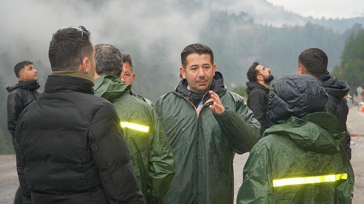 Feke’de Şiddetli Yağış ve Heyelan Sonrası Yol ve Pistin Durumu