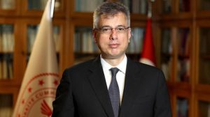 HIV Bildirimi ve Doğum Oranları Üzerine Güncel Tartışmalar: Hizmetteki Eksiklikler ve Mevzuat Yapılandırmaları