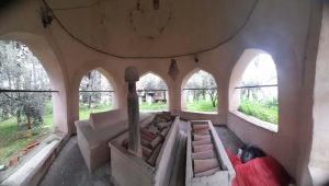 Manisa’daki Hazireye Zarar: Hüsrev Paşa Camii ve Ailesinin Mezarları Üzerindeki Hasarın Ardındaki Gözlemler