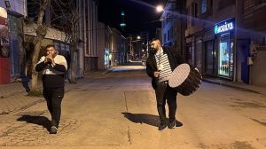 Ramazan Davulcusunun Zurna Sesiyle Sahura Canlanan Sokaklar