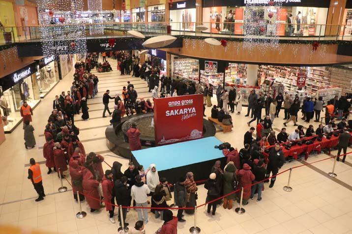 Sakarya’da Büyük İndirim Fırtınası: Dev Perakende Zinciri Açılışa Özel Kampanyayla Gündemde